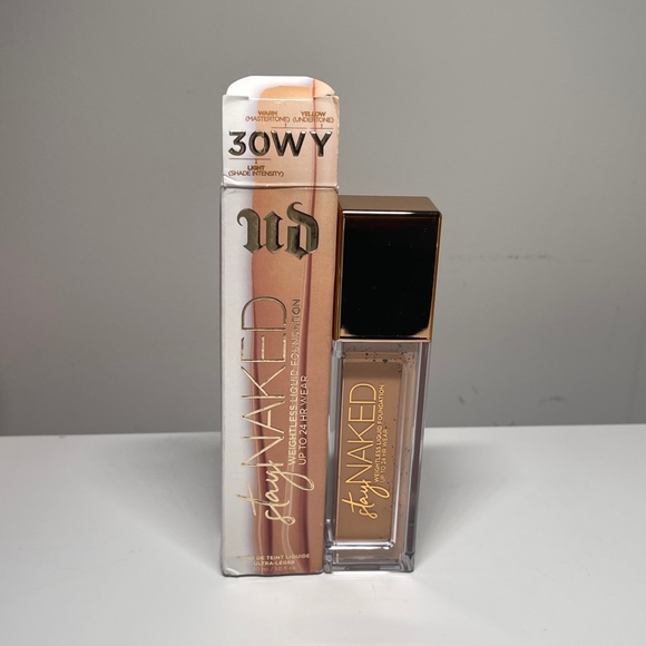 NEW Urban Decay STAY NAKED WEIGHTLESS LIQUID FOUNDATION 30ML in Shade 30WY - Picture 1 of 5